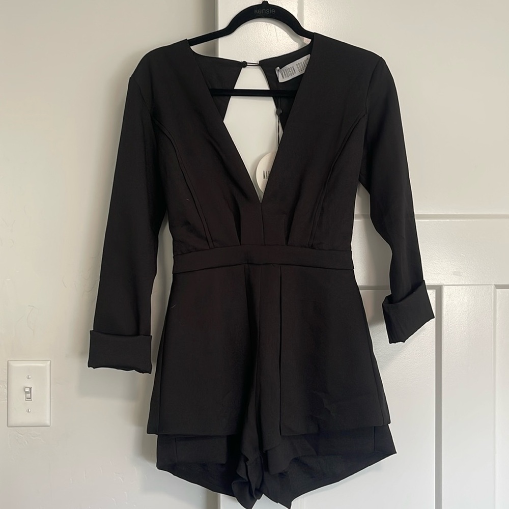 Madison the Label Blk Romper. XS.